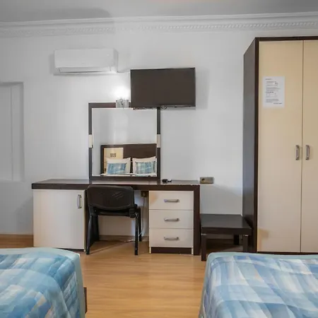 Oscar Garden Hotel