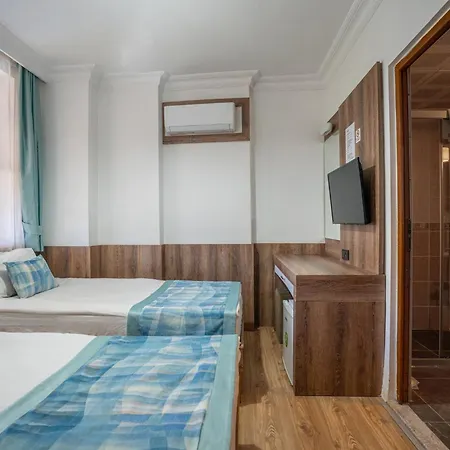 Oscar Garden Hotel *