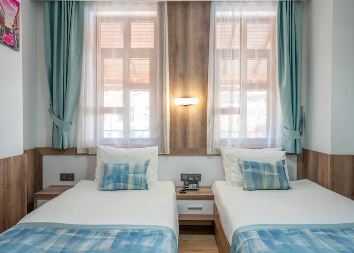 Oscar Garden Hotel