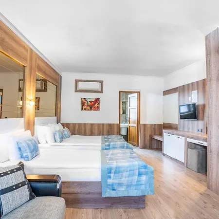 Oscar Garden Hotell *