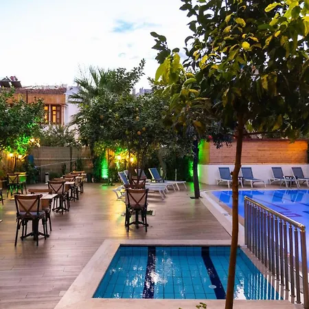 Hotell Oscar Garden Antalya