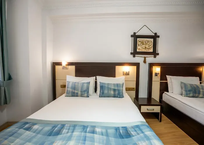 Oscar Garden Hotel *